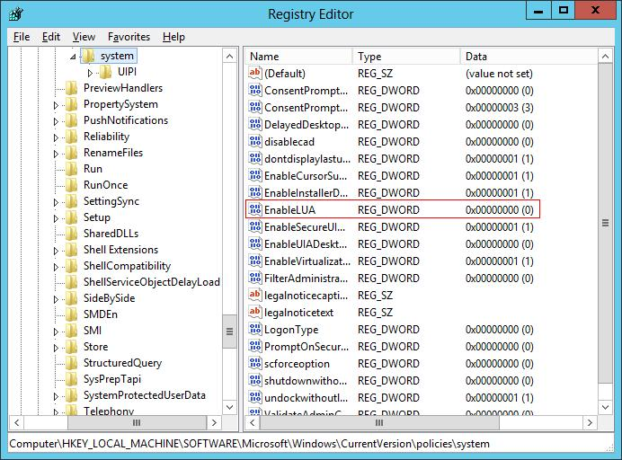 Edytor rejestru pokazujacy wartosc EnableLUA w zasadach systemowych Windows