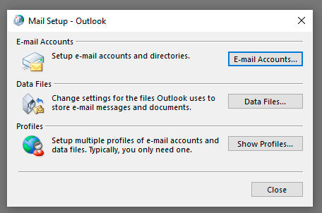 Okno Mail Setup w Panelu sterowania z przyciskiem E-mail Accounts