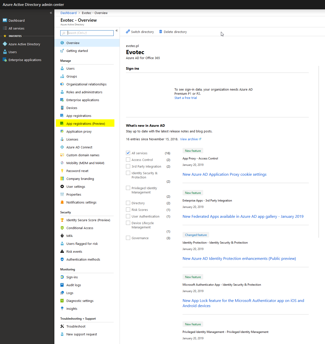 Menu Azure Active Directory z zaznaczona opcja App registrations Preview